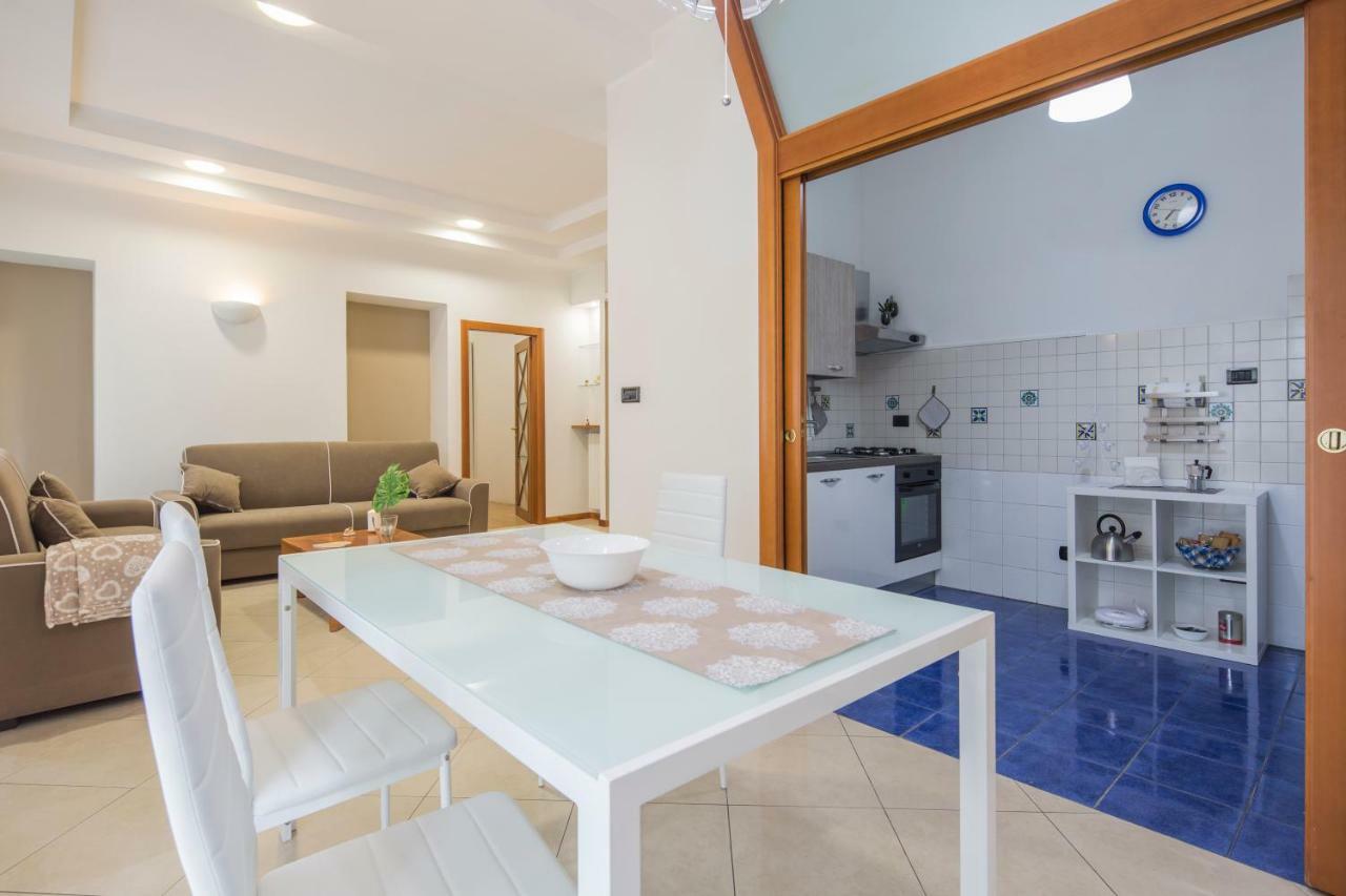 サレルノ La Casa Di Genellaヴィラ エクステリア 写真